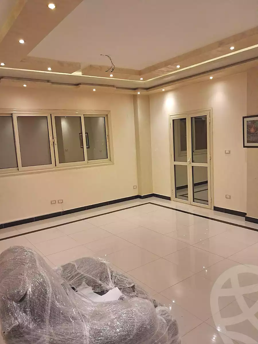 https://aqarmap.com.eg/en/listing/7313390-for-sale-cairo-new-cairo-gharb-arabila-doctor-hani-maher-st