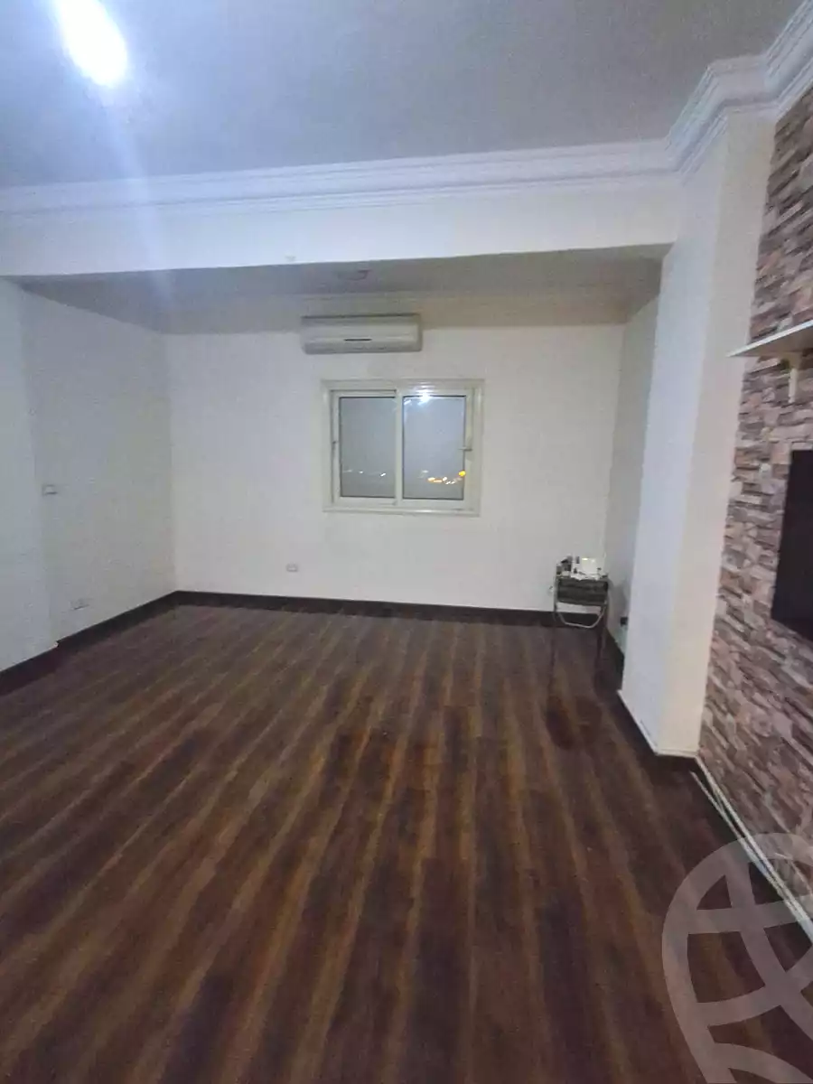 https://aqarmap.com.eg/en/listing/7313390-for-sale-cairo-new-cairo-gharb-arabila-doctor-hani-maher-st