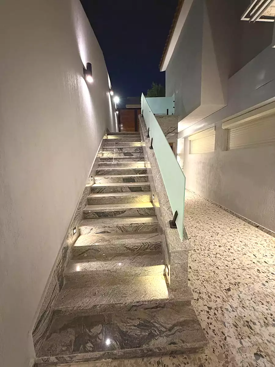 https://aqarmap.com.eg/ar/listing/7313585-for-sale-cairo-new-cairo-el-narges-el-narges-8-omar-makram-street