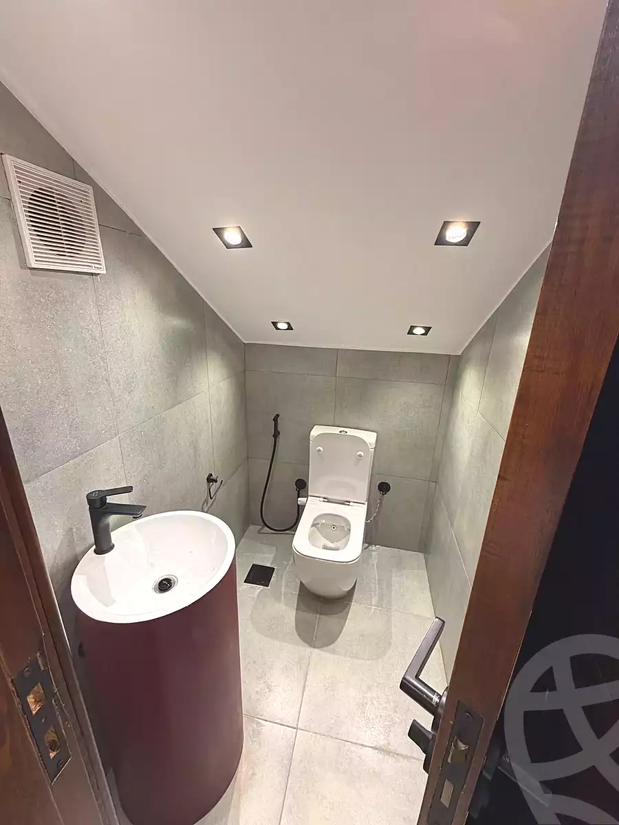 https://aqarmap.com.eg/ar/listing/7313585-for-sale-cairo-new-cairo-el-narges-el-narges-8-omar-makram-street