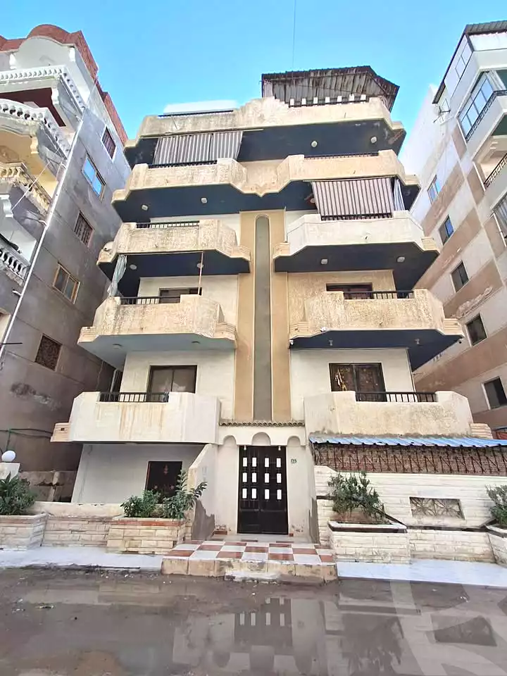 https://aqarmap.com.eg/en/listing/7314014-for-sale-alexandria-al-agamy-shataa-el-nakheel