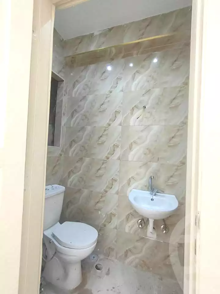 https://aqarmap.com.eg/en/listing/7314575-for-sale-alexandria-al-agamy-lbytsh-shahr-al-assal-st