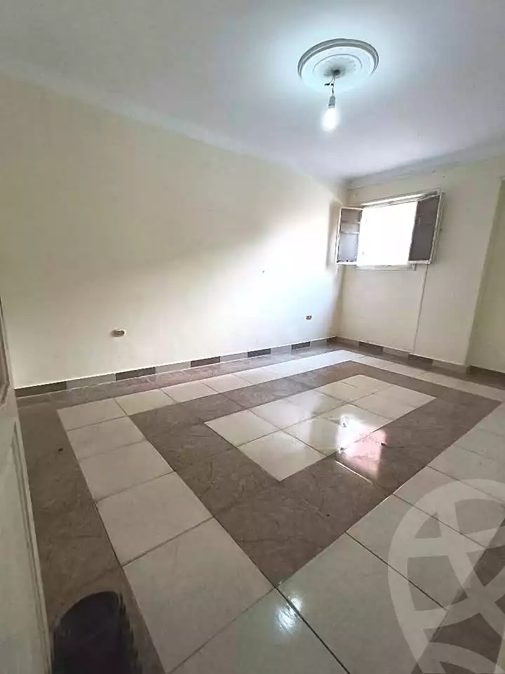 https://aqarmap.com.eg/ar/listing/7314620-for-rent-alexandria-sydy-bshr-sydy-bshr-bhry-shr-mhmd-njyb
