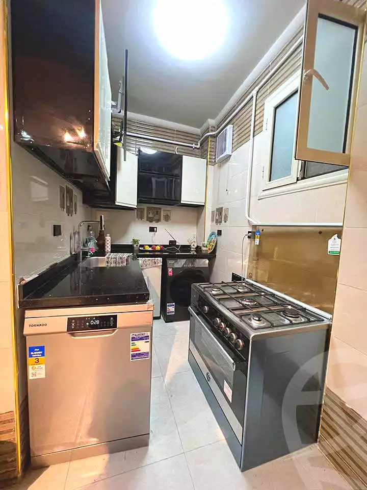 https://aqarmap.com.eg/ar/listing/7314666-for-sale-alexandria-ganaklis