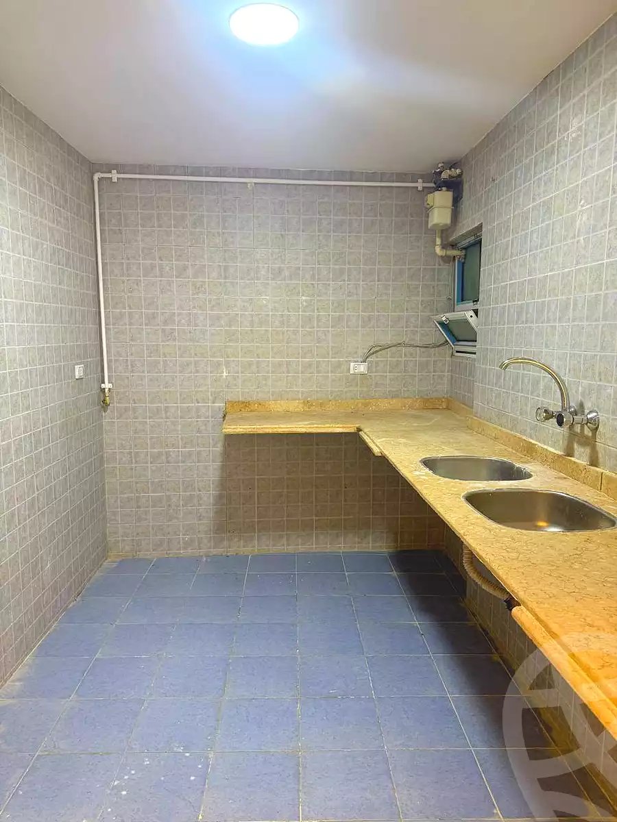https://aqarmap.com.eg/en/listing/7314727-for-sale-alexandria-sydy-bshr-sydy-bshr-bhry-shr-khld-bn-lwlyd