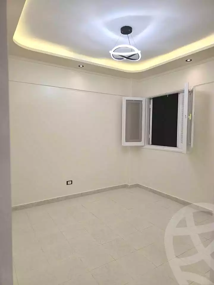 https://aqarmap.com.eg/ar/listing/7314796-for-sale-alexandria-al-agamy-shataa-el-nakheel