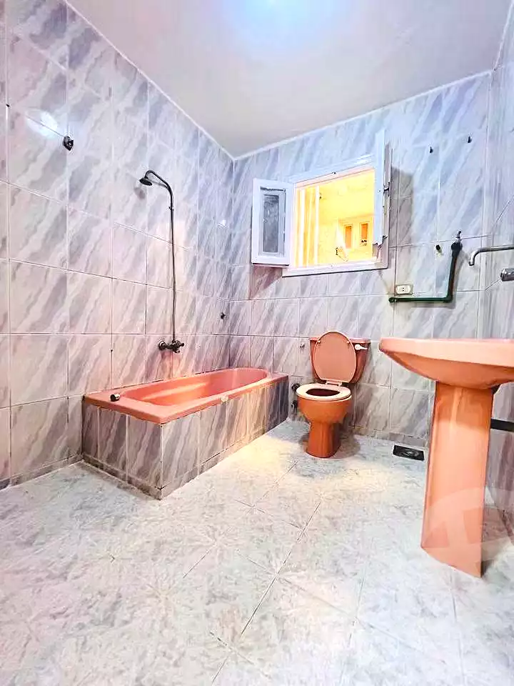 https://aqarmap.com.eg/en/listing/7314910-for-sale-alexandria-al-agamy-shataa-el-nakheel