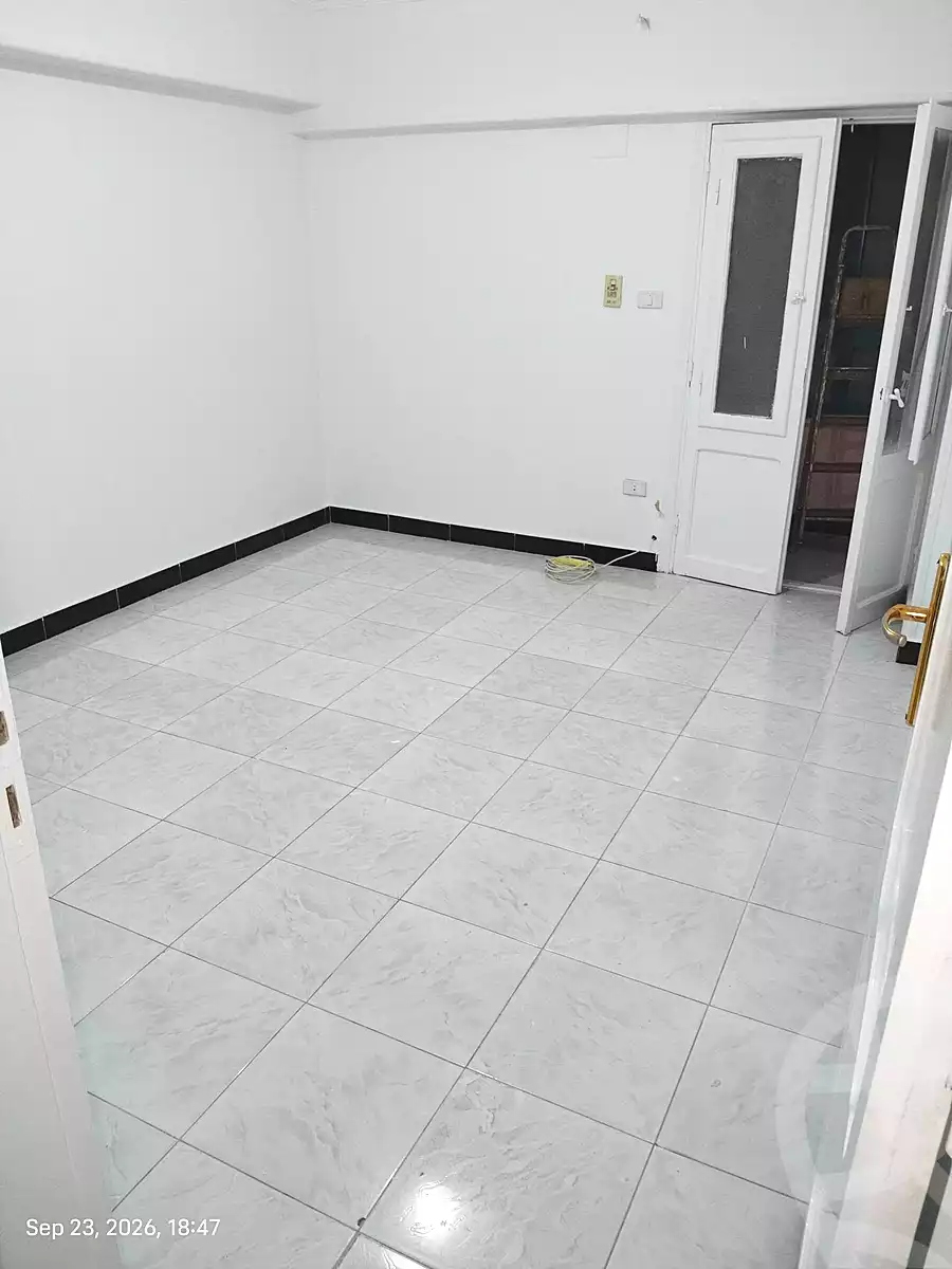 https://aqarmap.com.eg/ar/listing/7315432-for-sale-cairo-helwan-helwan-el-sharkeya-khesro-basha-st