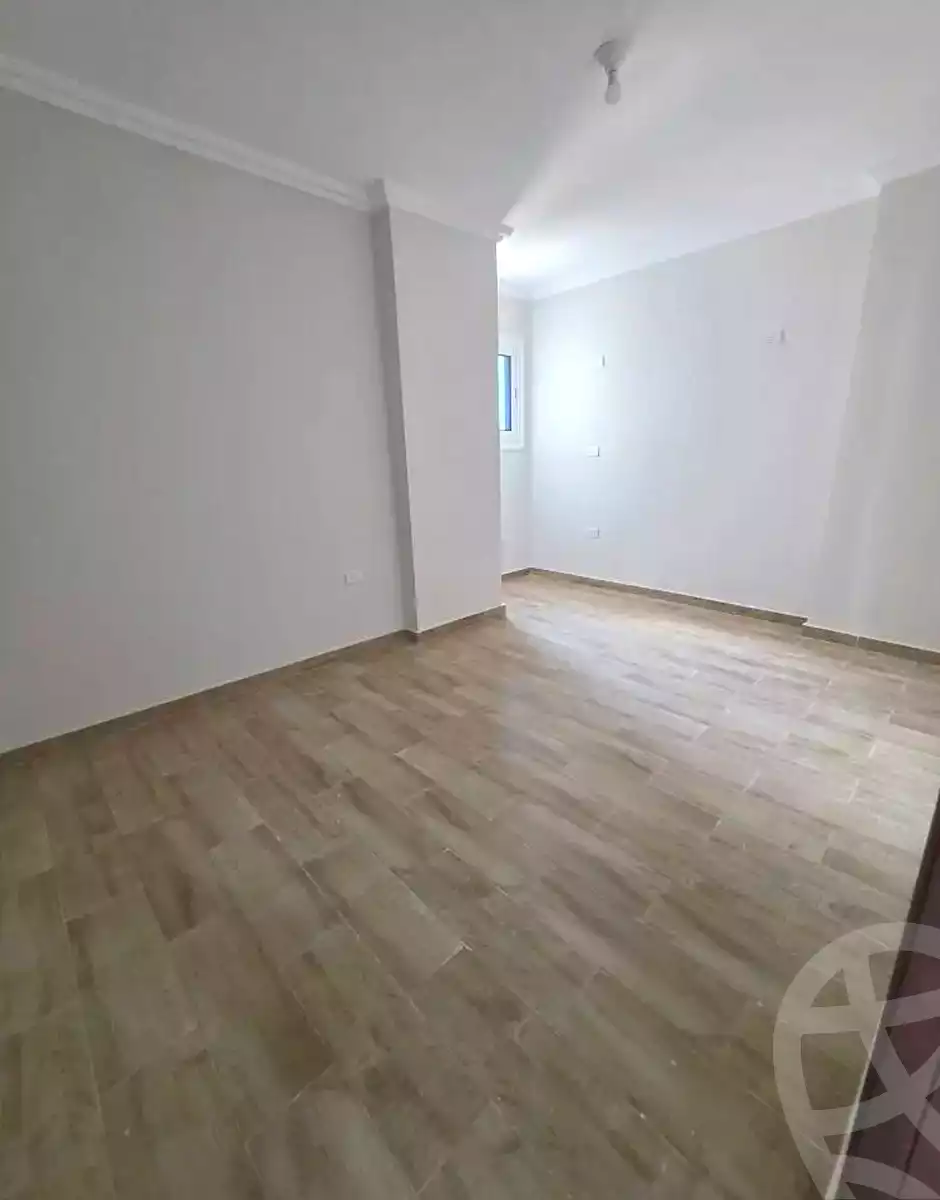 https://aqarmap.com.eg/ar/listing/7315530-for-rent-alexandria-el-montazah