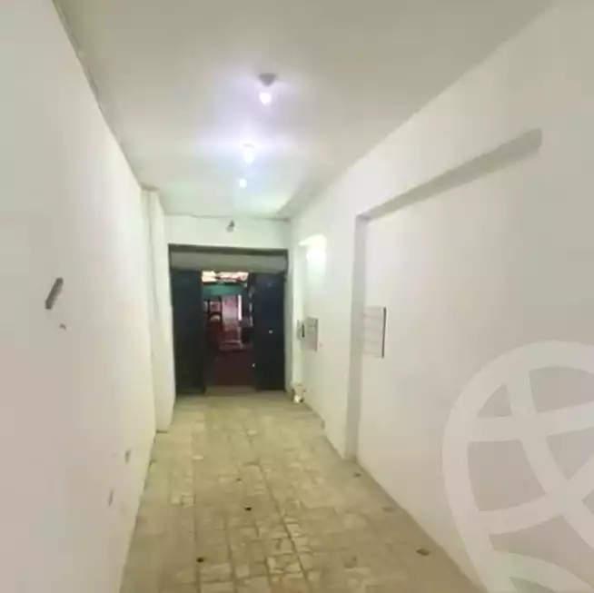 https://aqarmap.com.eg/ar/listing/7315585-for-sale-alexandria-el-asafra-shr-45