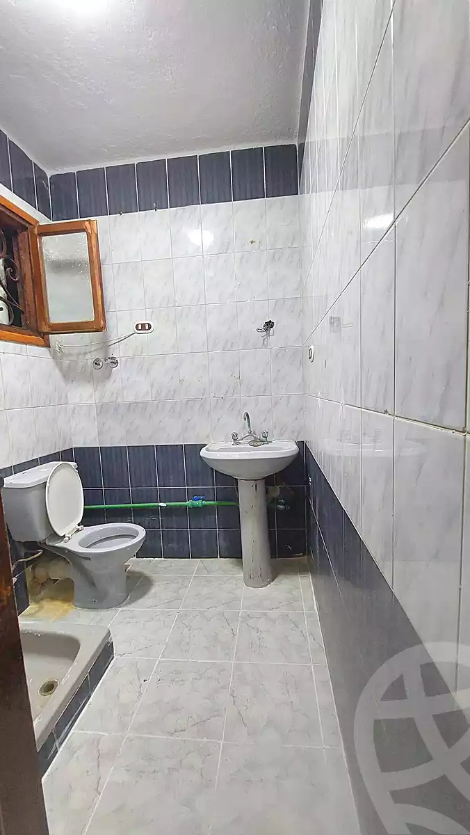 https://aqarmap.com.eg/en/listing/7315657-for-sale-alexandria-al-agamy-shataa-el-nakheel