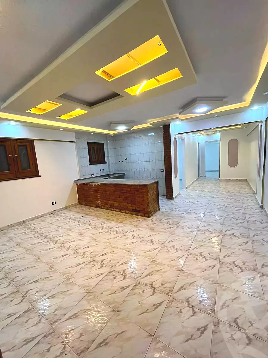 https://aqarmap.com.eg/en/listing/7315883-for-sale-alexandria-al-agamy-shataa-el-nakheel