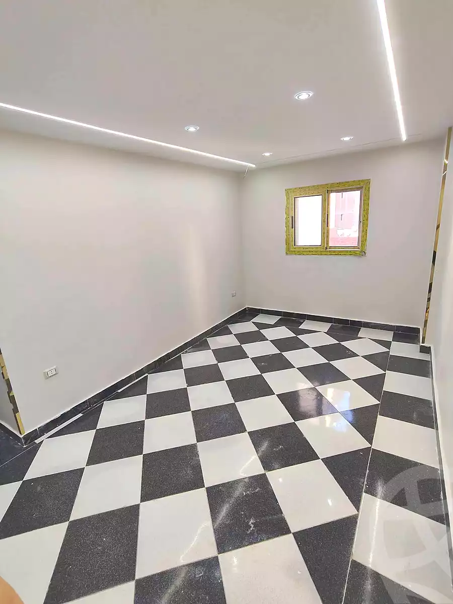 https://aqarmap.com.eg/ar/listing/7315885-for-sale-alexandria-miami-45-street