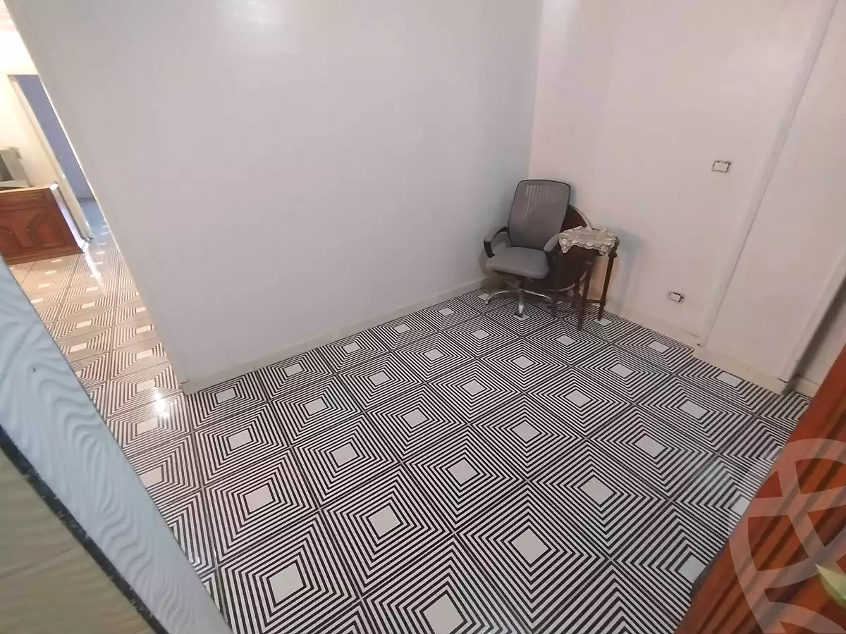 https://aqarmap.com.eg/en/listing/7316076-for-sale-alexandria-al-agamy-shataa-el-nakheel