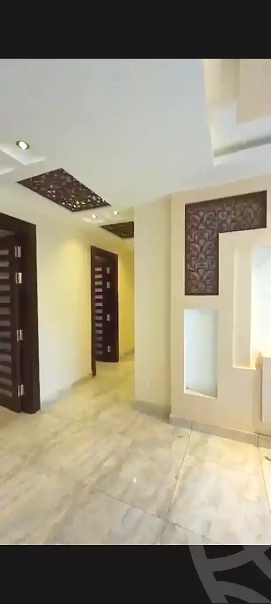 https://aqarmap.com.eg/ar/listing/7316429-for-rent-cairo-new-cairo-compounds-mwrd-fq-llttwyr