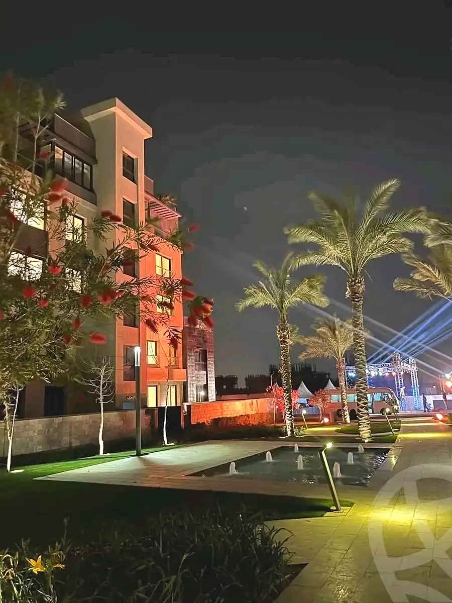 https://aqarmap.com.eg/en/listing/7316531-for-sale-cairo-new-cairo-compounds-mist-compound-m-squared