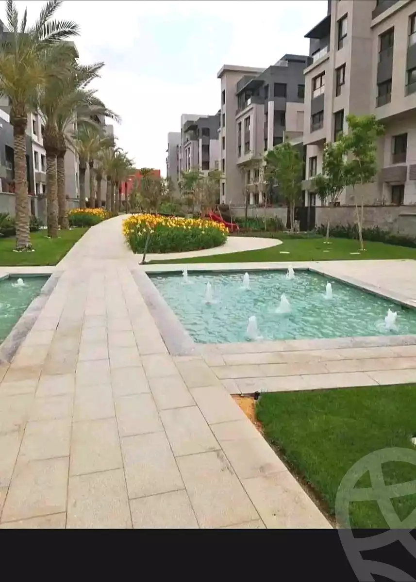 https://aqarmap.com.eg/en/listing/7316531-for-sale-cairo-new-cairo-compounds-mist-compound-m-squared