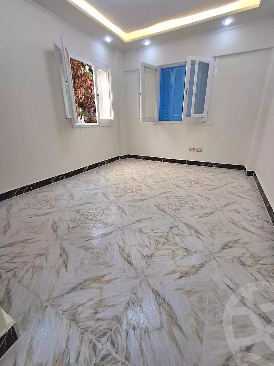 https://aqarmap.com.eg/en/listing/7316591-for-sale-alexandria-al-agamy-shataa-el-nakheel