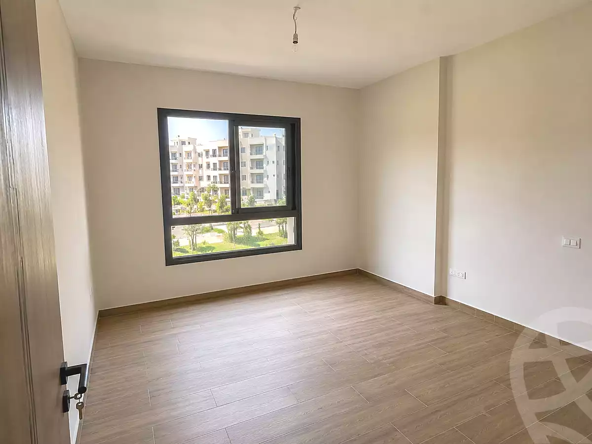 https://aqarmap.com.eg/en/listing/7316352-for-sale-cairo-new-cairo-compounds-sarai-esse-residence-sarai