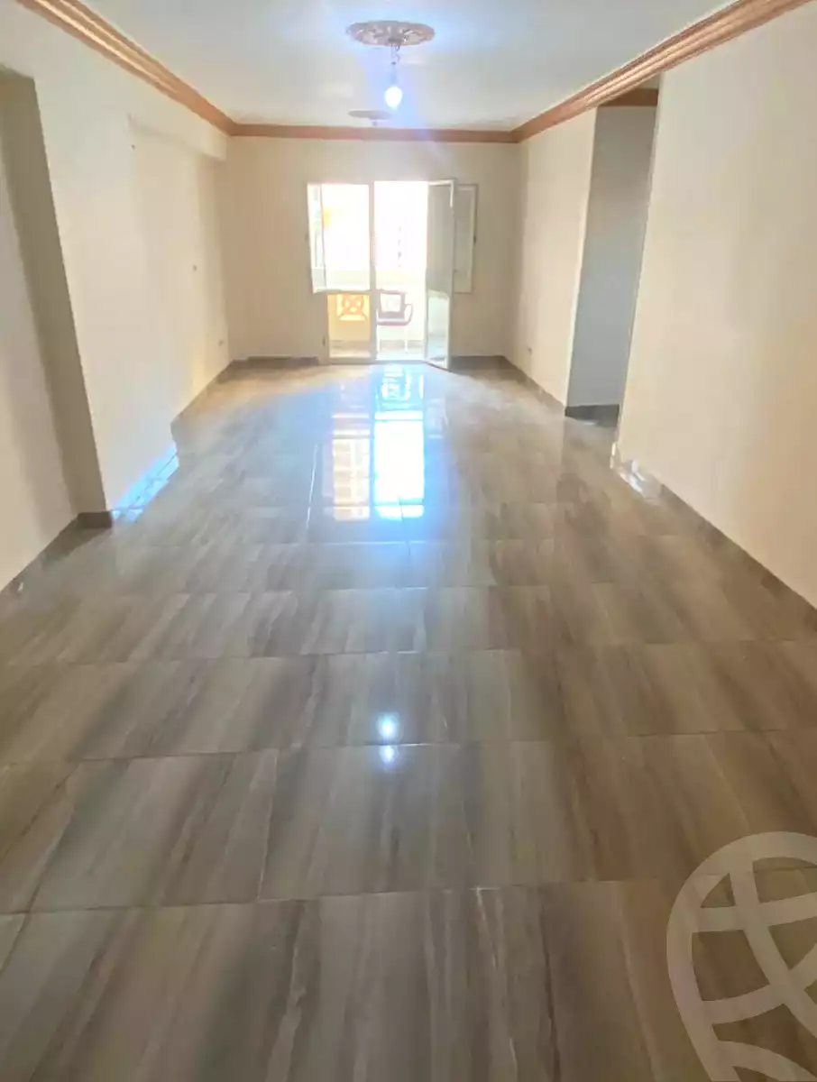 https://aqarmap.com.eg/en/listing/7316038-for-sale-alexandria-ganaklis