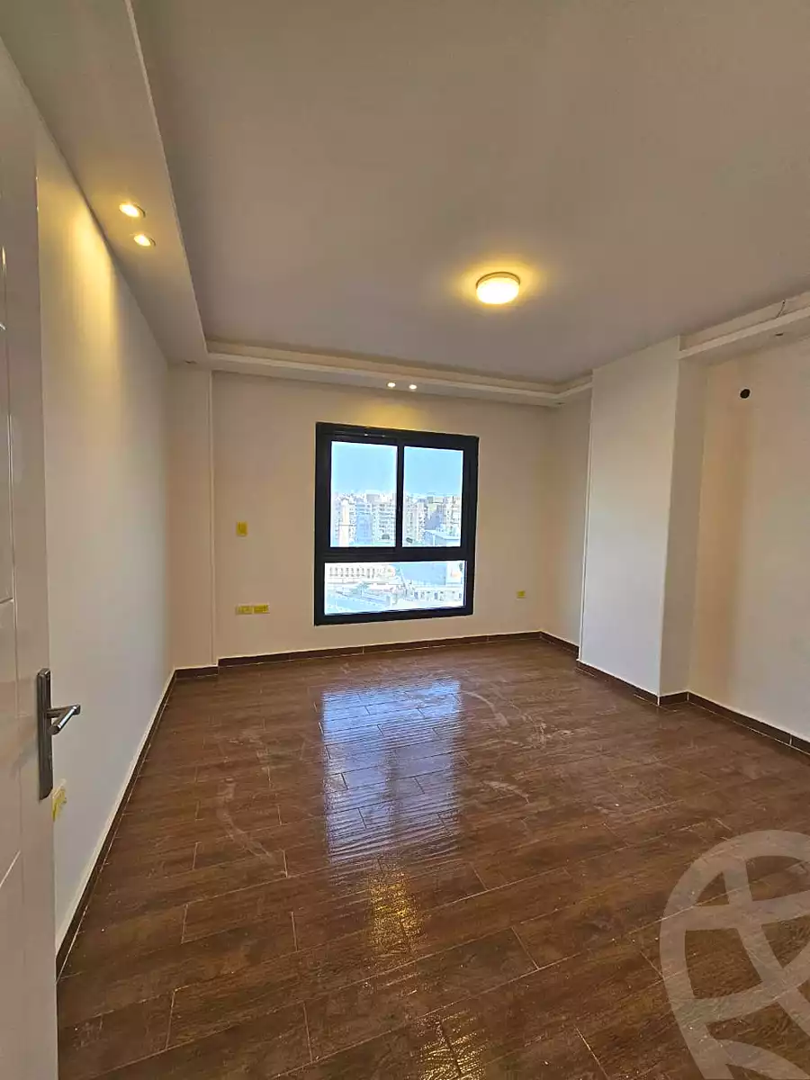 https://aqarmap.com.eg/en/listing/7317125-for-rent-cairo-el-maadi-compounds-rayhanah-plaza