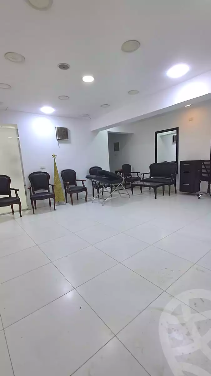https://aqarmap.com.eg/ar/listing/7317162-for-rent-cairo-el-maadi-zahraa-el-maadi-shr-krfwr-lryysy
