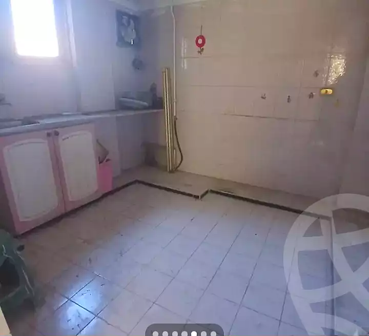 https://aqarmap.com.eg/en/listing/7317292-for-sale-alexandria-al-agamy-el-hanouvel-al-haded-we-al-soulb-st