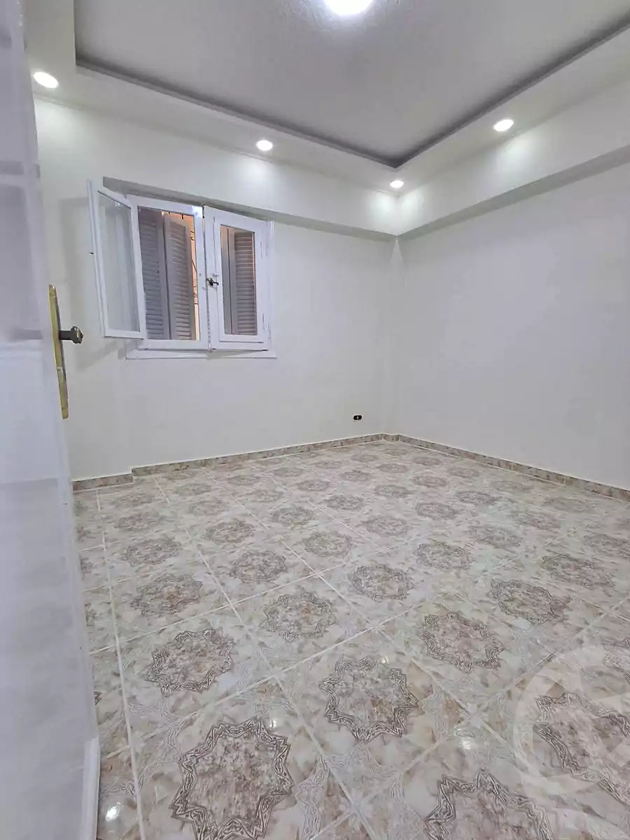 https://aqarmap.com.eg/ar/listing/7317438-for-sale-alexandria-al-agamy-shataa-el-nakheel