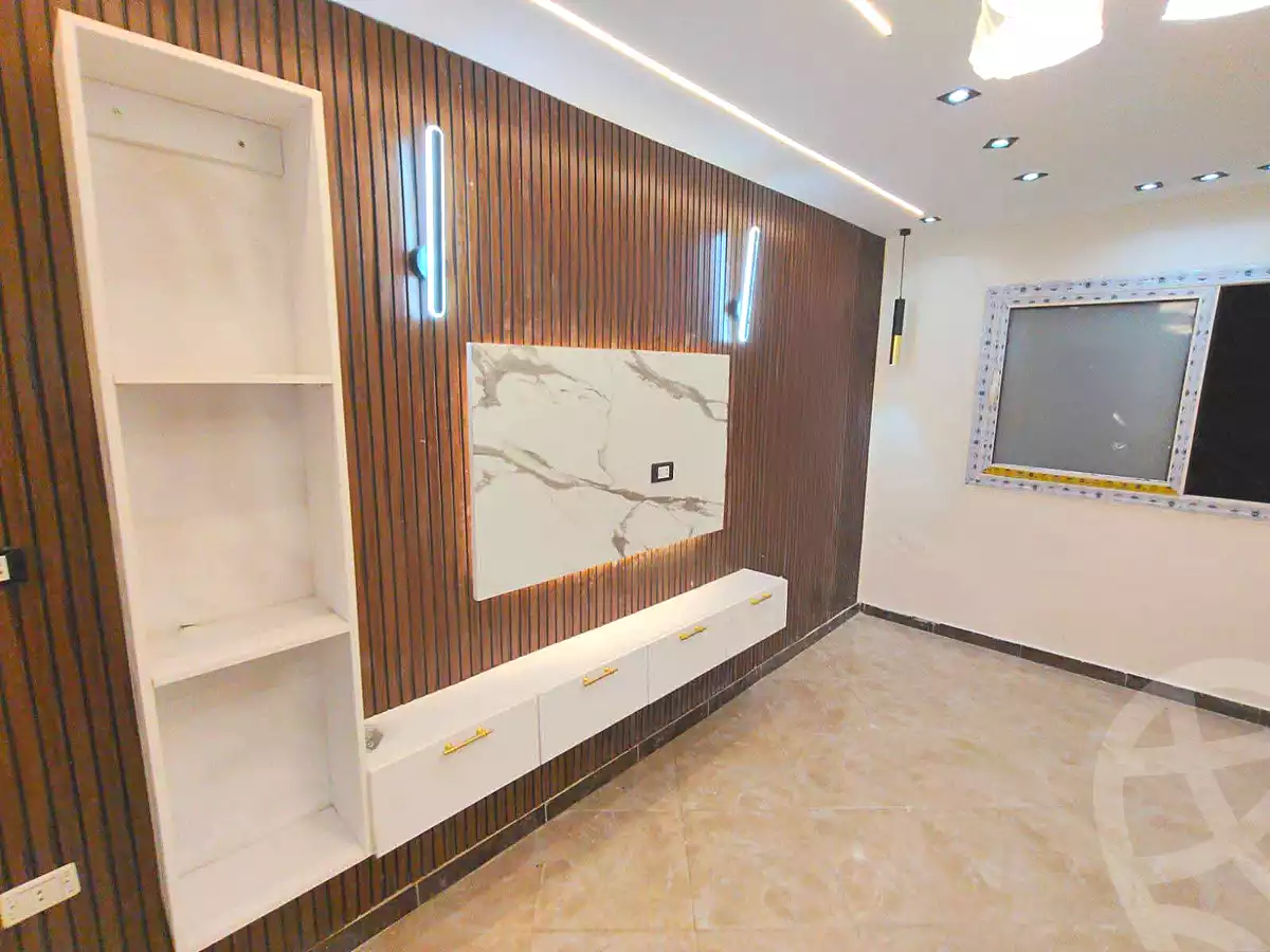 https://aqarmap.com.eg/ar/listing/7317447-for-sale-cairo-nozha-2-gesr-el-suez-st