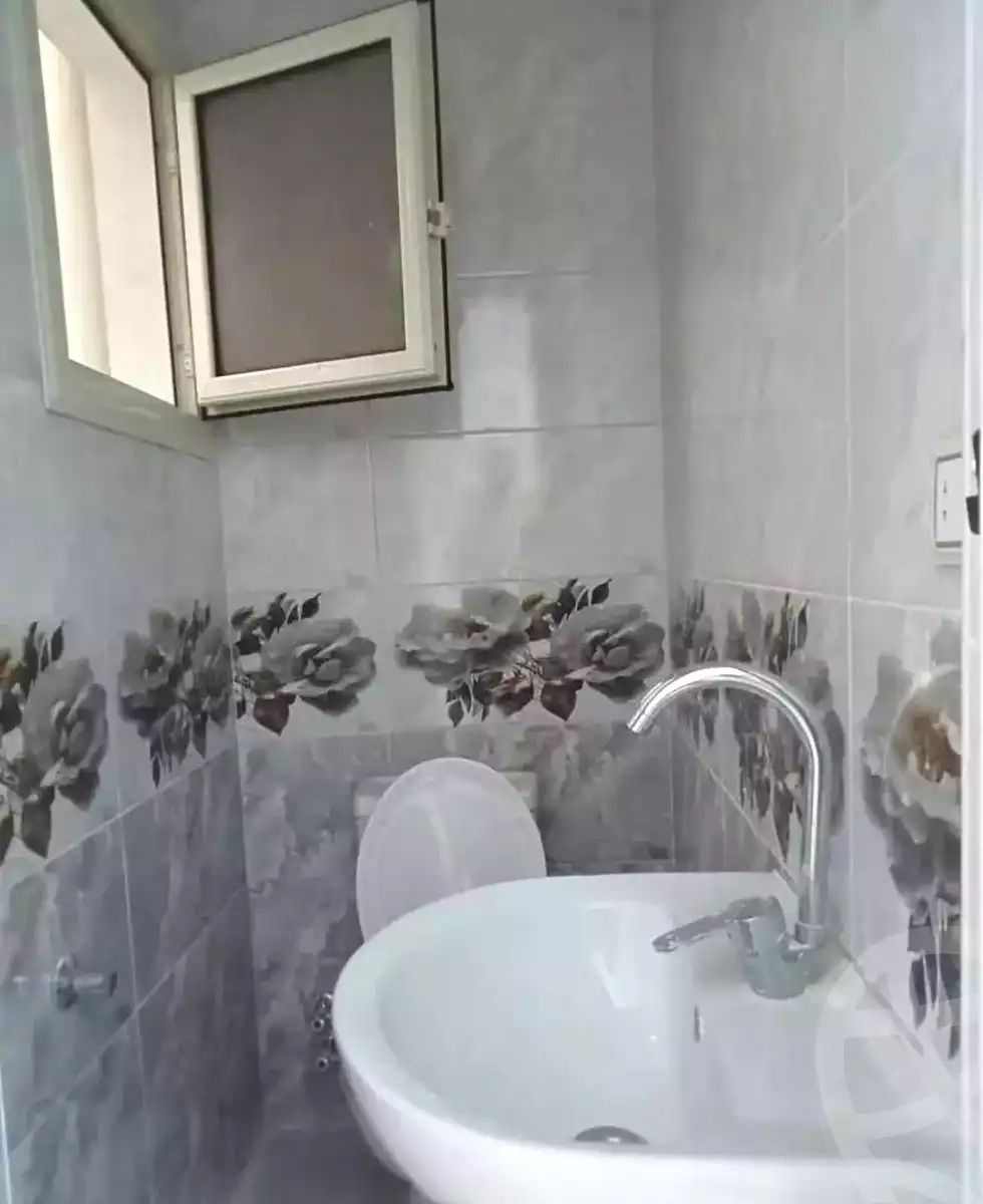 https://aqarmap.com.eg/ar/listing/7317457-for-sale-alexandria-miami-mahmoud-el-isawy-st