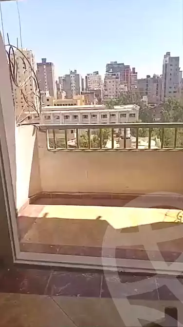 https://aqarmap.com.eg/en/listing/7317644-for-sale-alexandria-sydy-bshr-sydy-bshr-bhry