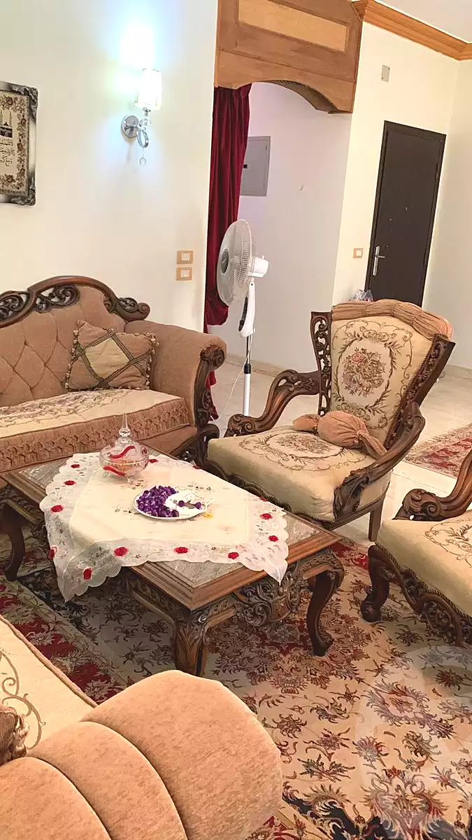https://aqarmap.com.eg/en/listing/7317782-for-rent-cairo-new-cairo-compounds-kmbwnd-ldf-lwtny
