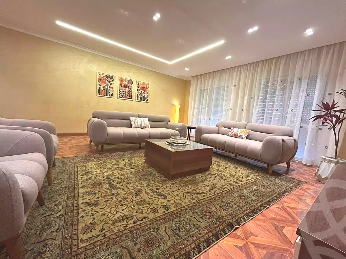 https://aqarmap.com.eg/ar/listing/7317937-for-rent-cairo-new-cairo-lrhb-city-phase-2-amr-ibn-el-aas-st