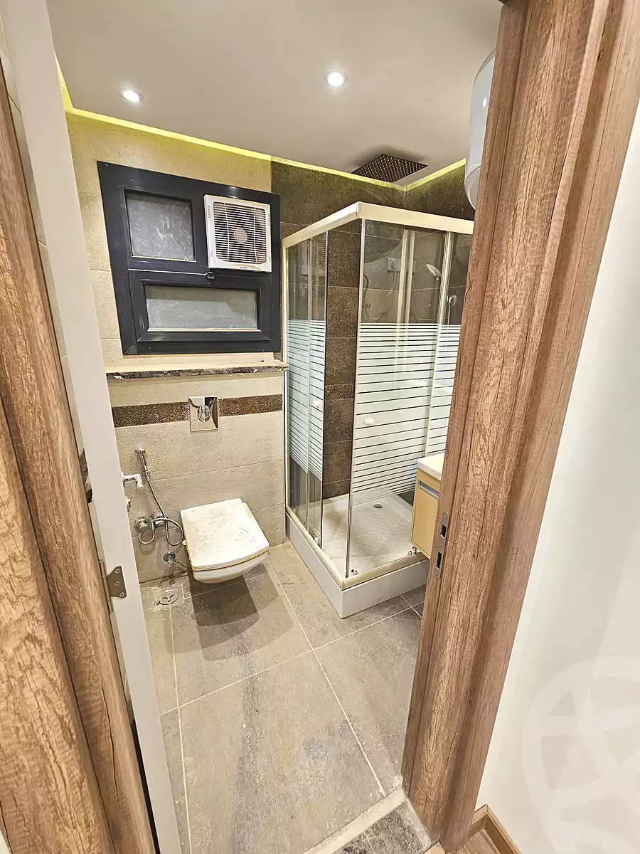 https://aqarmap.com.eg/ar/listing/7317943-for-rent-cairo-new-cairo-compounds-azad