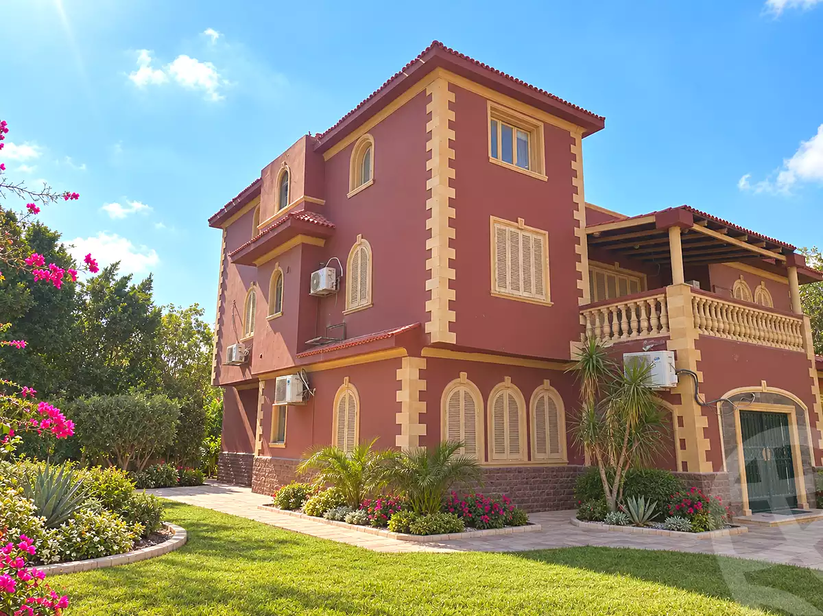 https://aqarmap.com.eg/ar/listing/7317966-for-sale-cairo-el-sheikh-zayed-city-lshykh-zyd-ljdyd-golf-el-solimanya