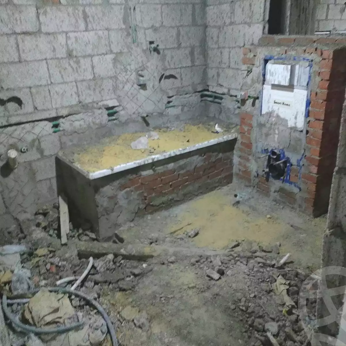 https://aqarmap.com.eg/ar/listing/7318045-for-sale-alexandria-al-agamy-el-hanouvel