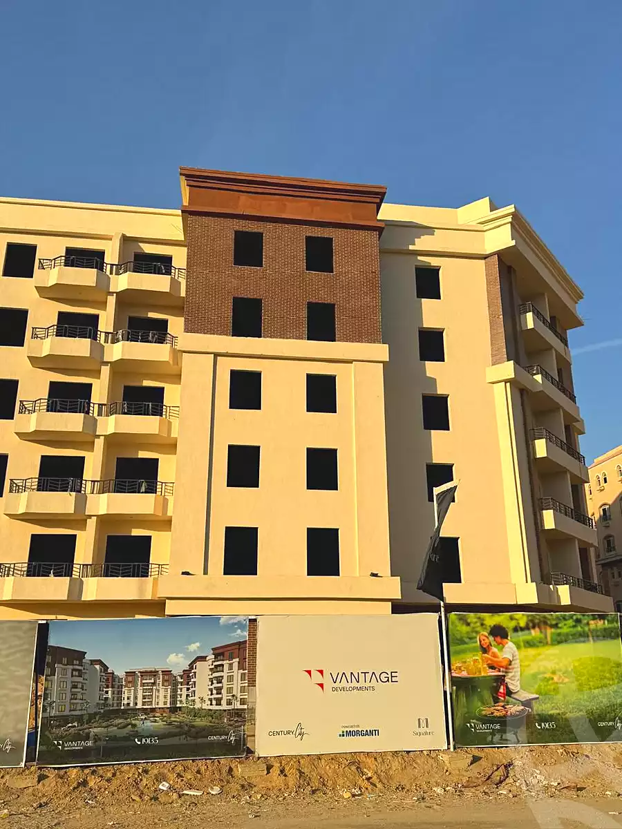 https://aqarmap.com.eg/en/listing/7318338-for-sale-cairo-new-cairo-compounds-century-city-compound-vintage-development