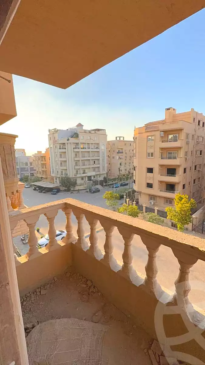 https://aqarmap.com.eg/ar/listing/7318510-for-sale-cairo-new-cairo-compounds-el-mostashareen-compound