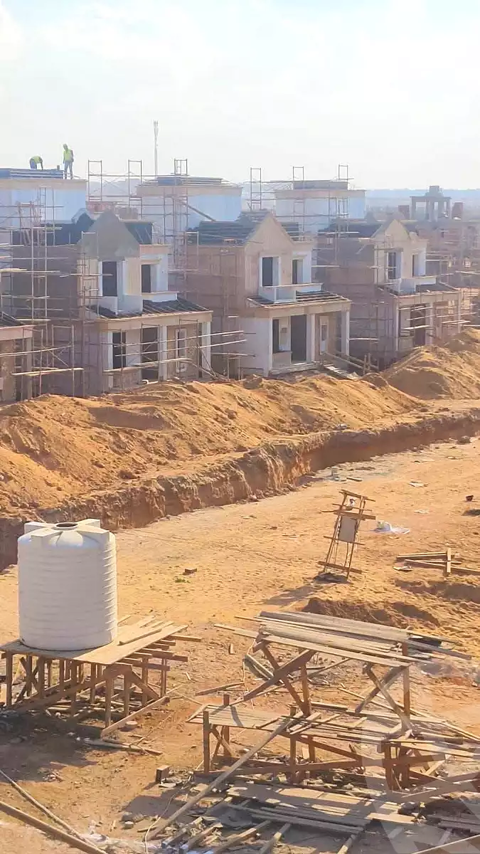 https://aqarmap.com.eg/ar/listing/7318529-for-sale-cairo-new-cairo-lmstqbl-syty-compounds-aliva-compound-mountain-view