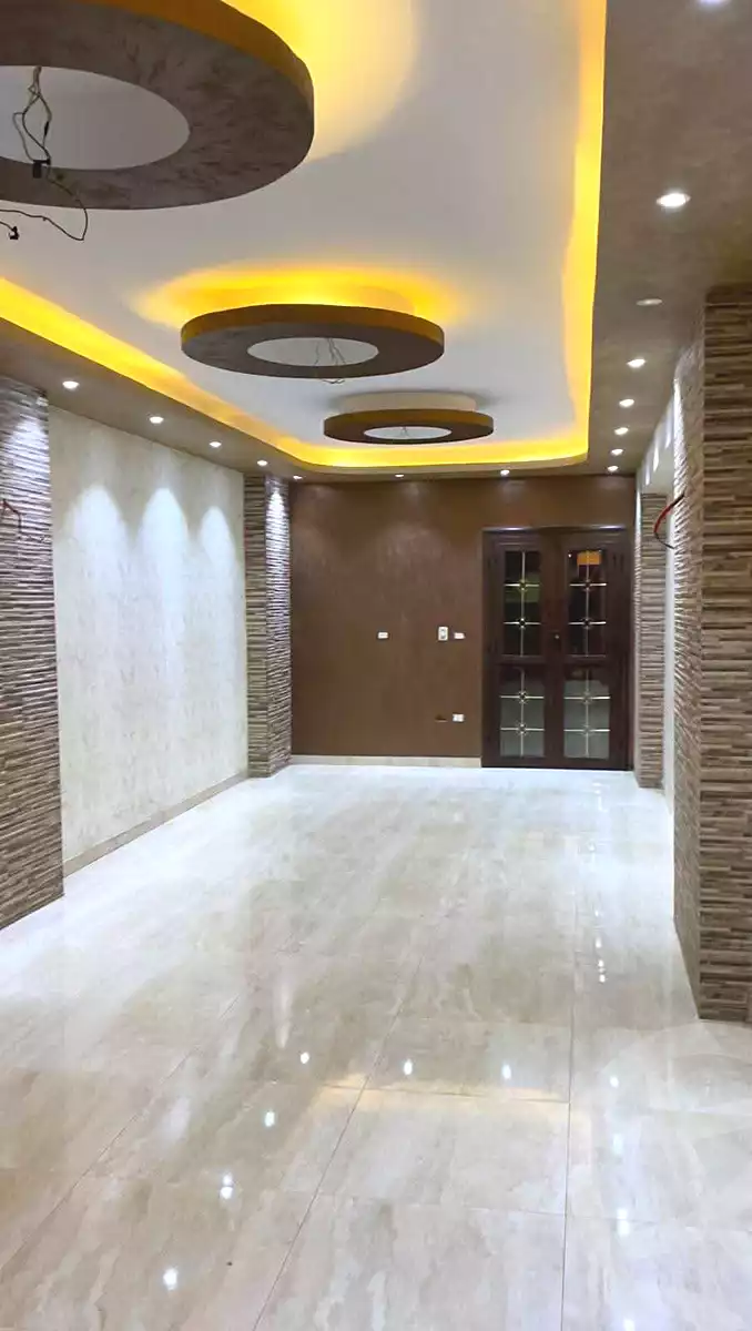 https://aqarmap.com.eg/ar/listing/7318536-for-sale-cairo-el-zaytun-hlmy-lzytwn-ibn-el-hakam-sq