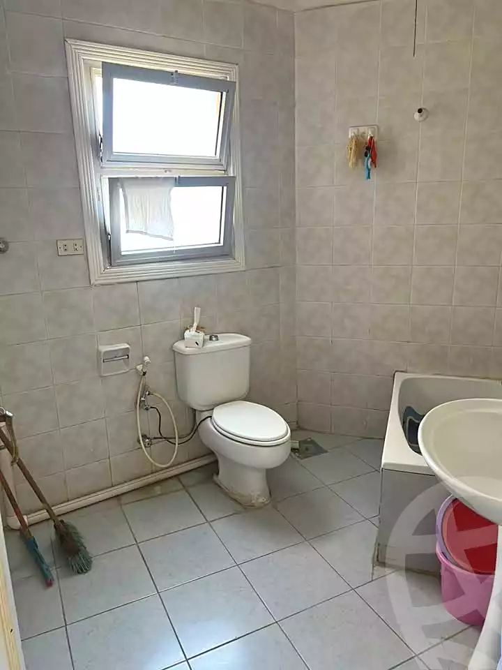 https://aqarmap.com.eg/ar/listing/7318575-for-sale-alexandria-al-agamy-lbytsh-bianchiii