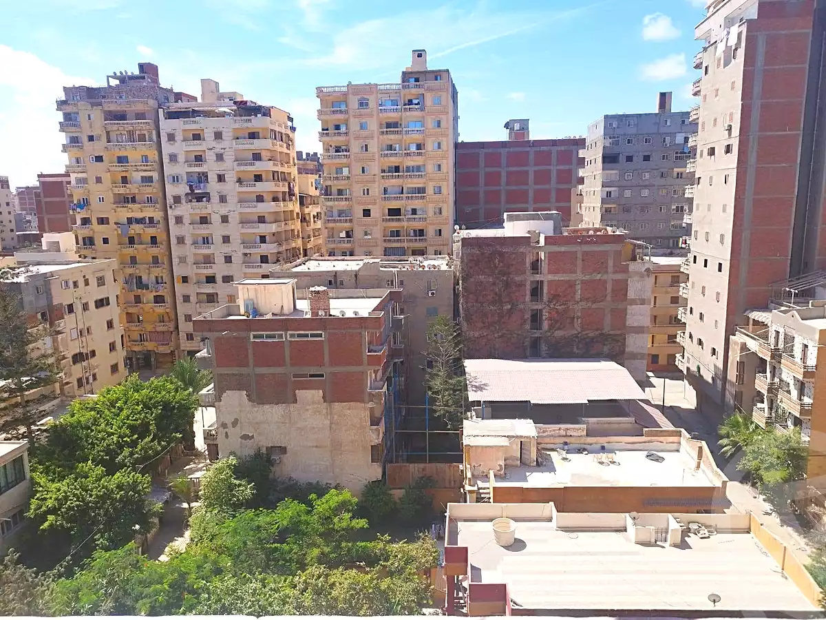 https://aqarmap.com.eg/ar/listing/7318656-for-sale-alexandria-al-agamy-lbytsh-shahr-al-assal-st