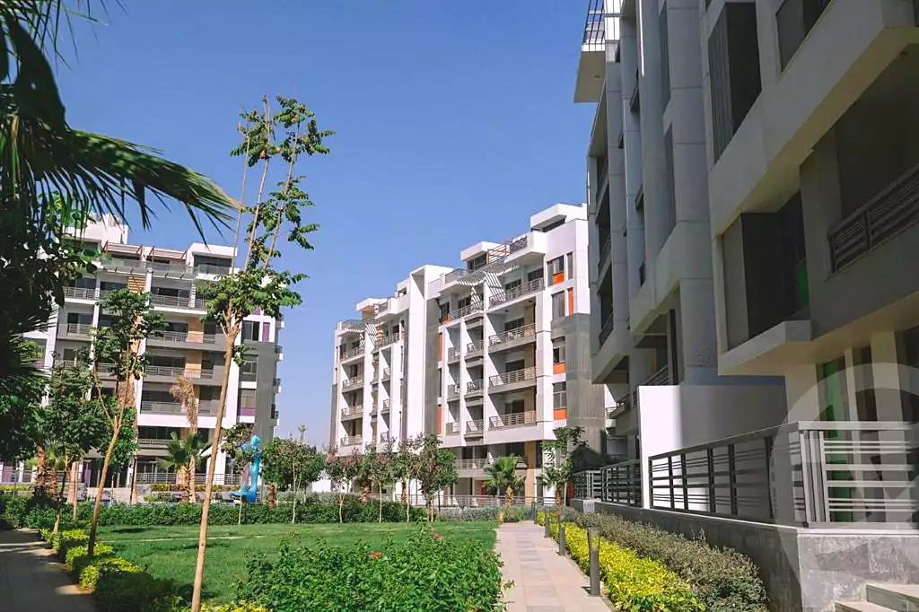 https://aqarmap.com.eg/ar/listing/7318634-for-sale-cairo-new-cairo-compounds-the-icon-gardens-compound-style-home