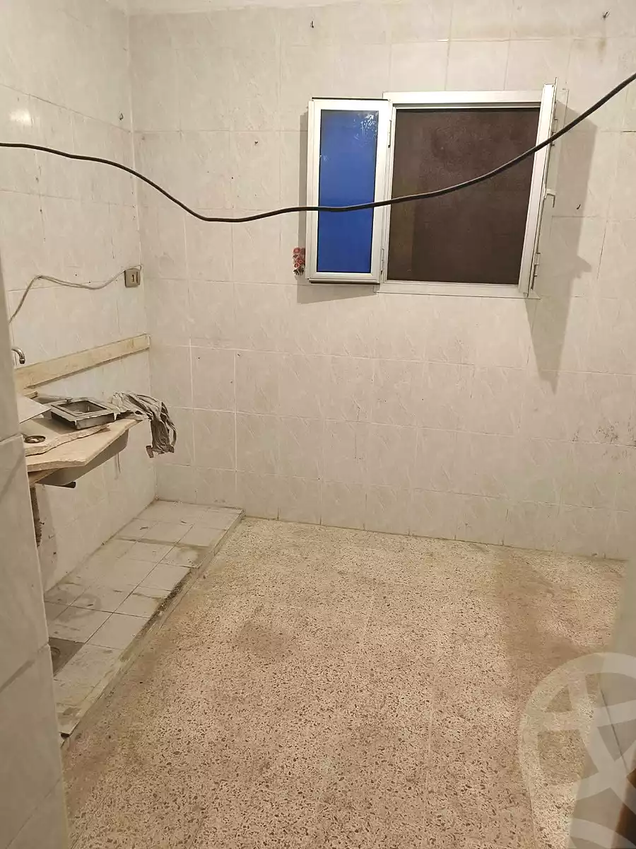 https://aqarmap.com.eg/en/listing/7318747-for-sale-alexandria-al-agamy-bw-ywsf