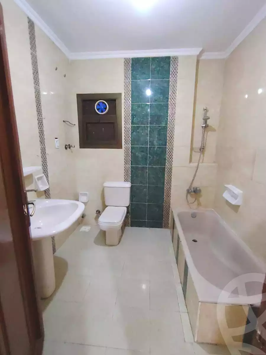 https://aqarmap.com.eg/en/listing/7318750-for-rent-cairo-el-haram-shareaa-el-haram