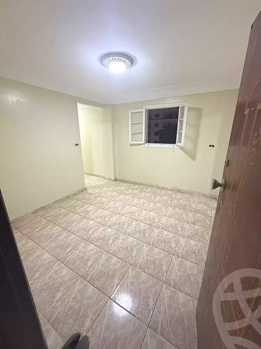 https://aqarmap.com.eg/ar/listing/7318857-for-sale-alexandria-al-agamy-lbytsh