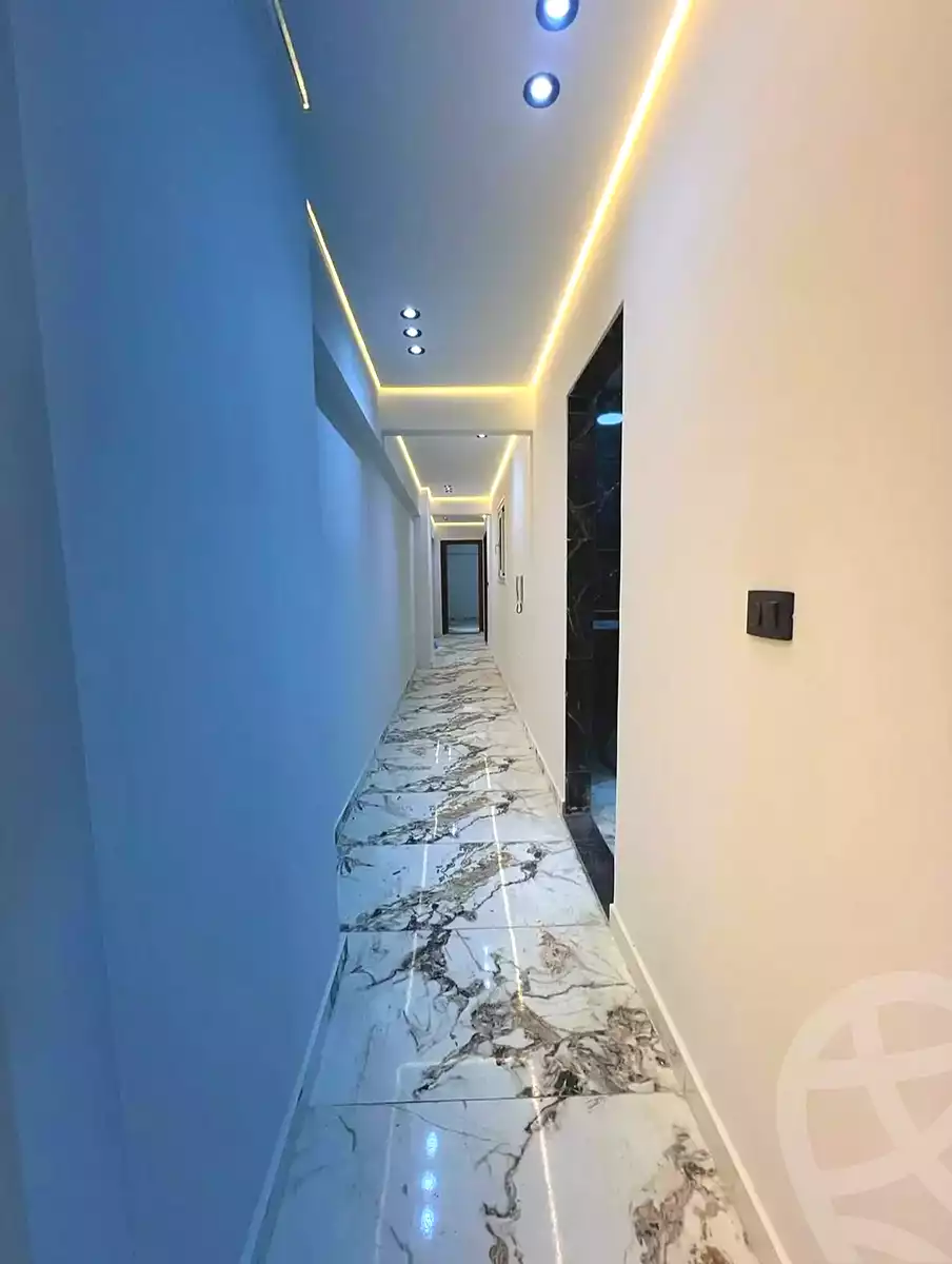 https://aqarmap.com.eg/en/listing/7319014-for-sale-alexandria-camp-cesar