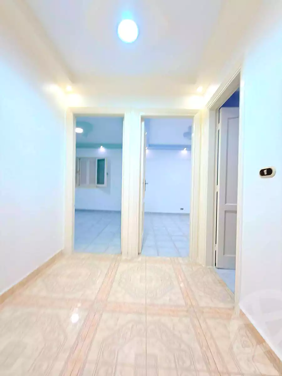 https://aqarmap.com.eg/en/listing/7319046-for-sale-alexandria-al-agamy-shataa-el-nakheel