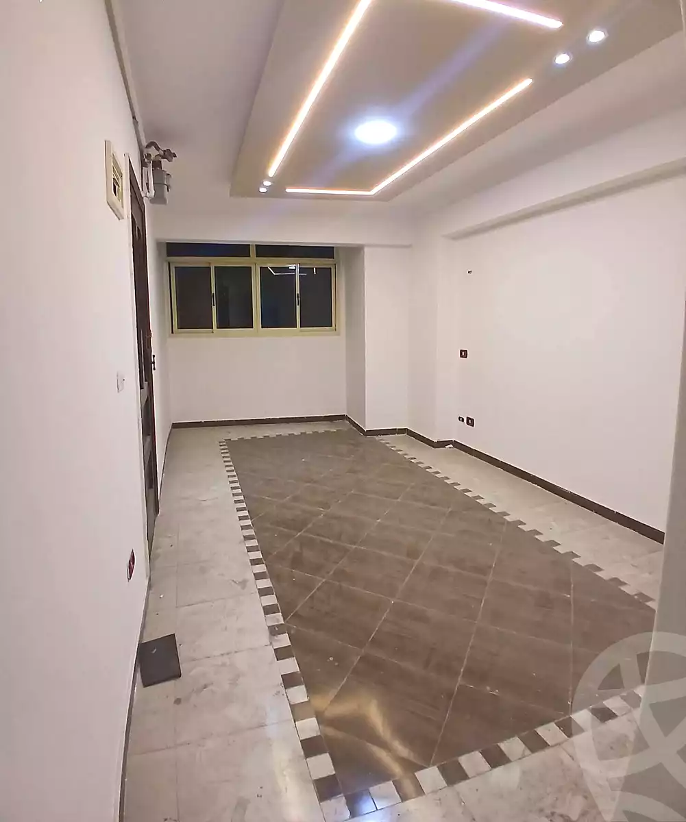 https://aqarmap.com.eg/en/listing/7319115-for-sale-alexandria-lsywf-el-falki