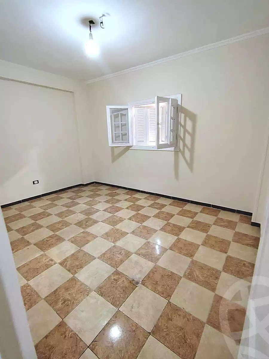 https://aqarmap.com.eg/ar/listing/7319254-for-sale-alexandria-mntq-fr-y-blskndry-el-awayed-ezbet-mohsen-st